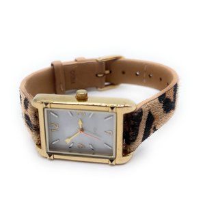 Pyramid Stella & Dot - exotic - W004G